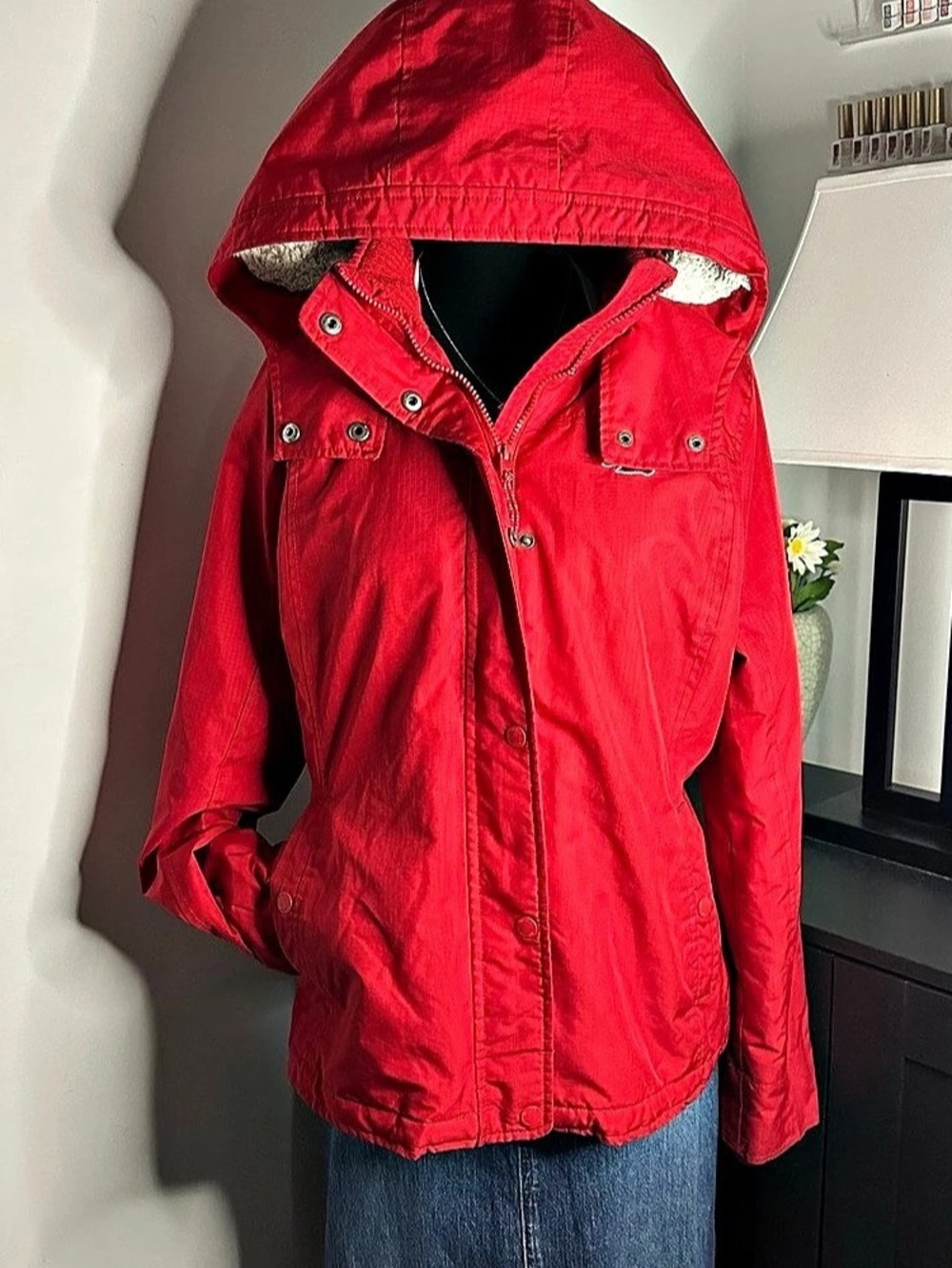 Hollister All-Weather Fleece-Lined Hooded Jacket Red Large
